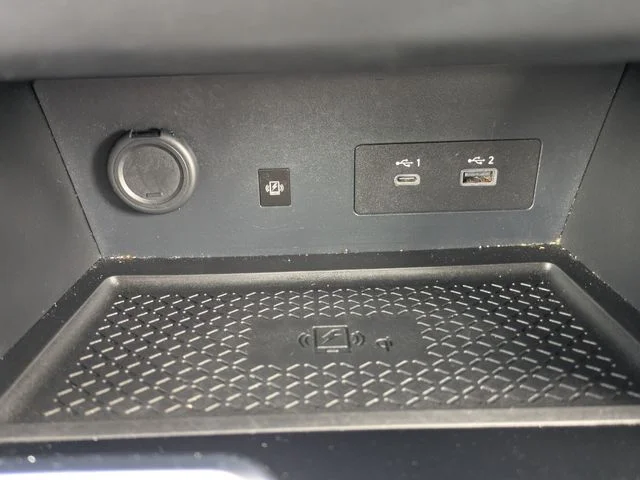 Certified Used 2025 Gun Metallic Nissan SL image 23