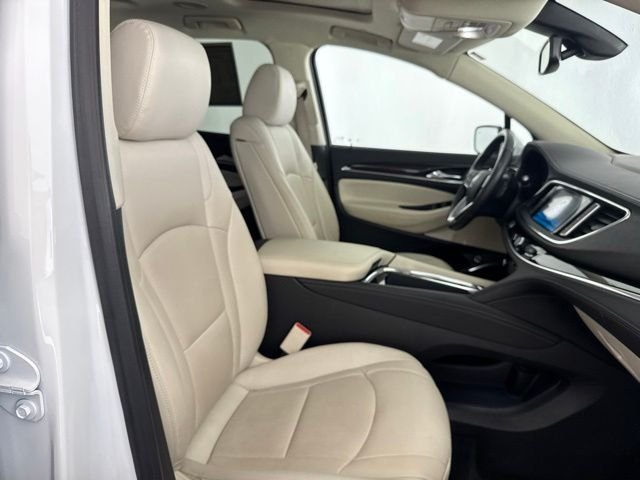 Used 2023 White Buick Essence image 22