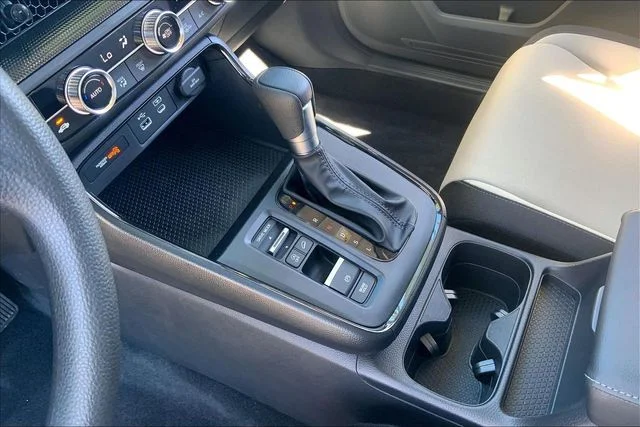 2025 Honda CR-V EX - Photo 8