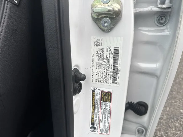 Used 2020  Honda EX-L image 36