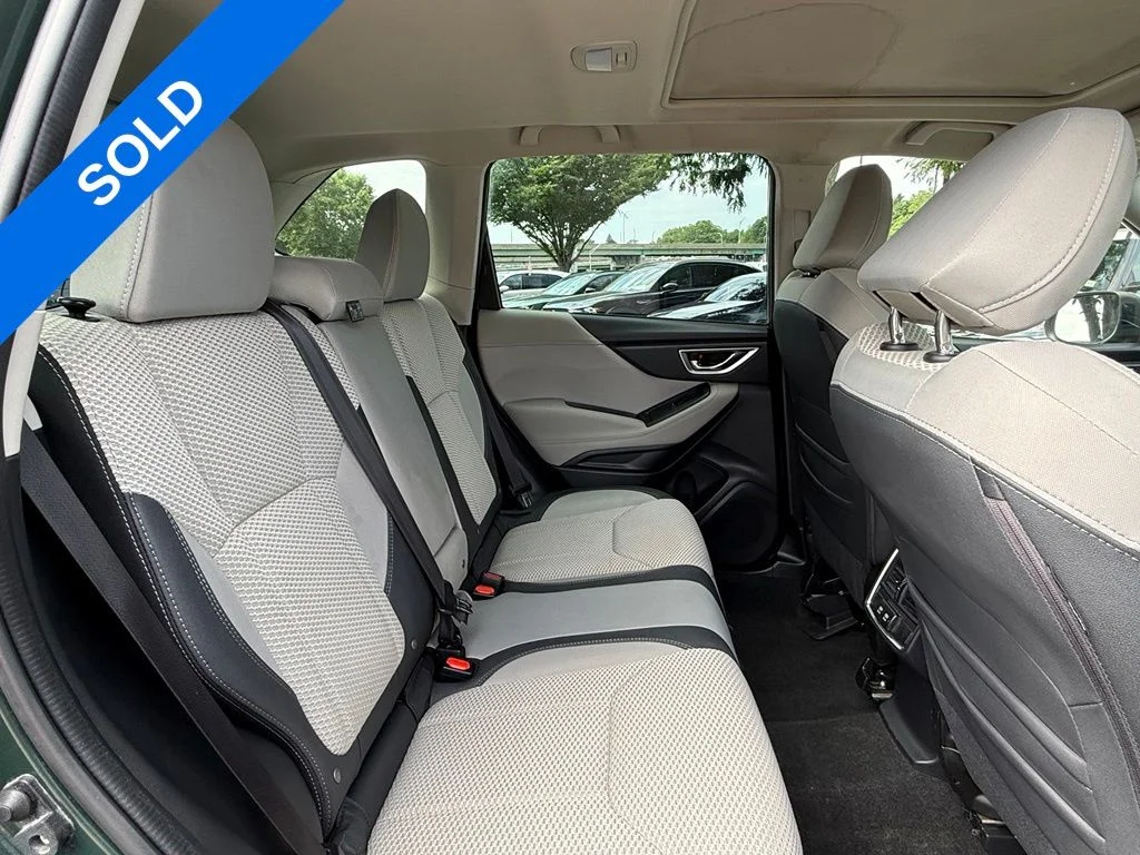 Used 2023 Green Subaru Premium image 30
