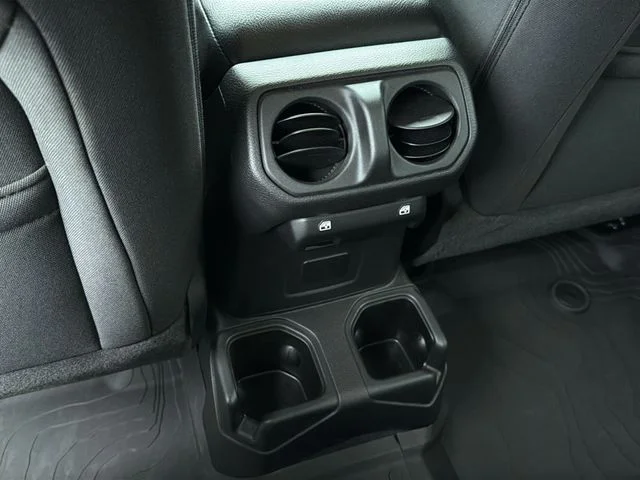 Used 2022 Black Jeep Willys image 19