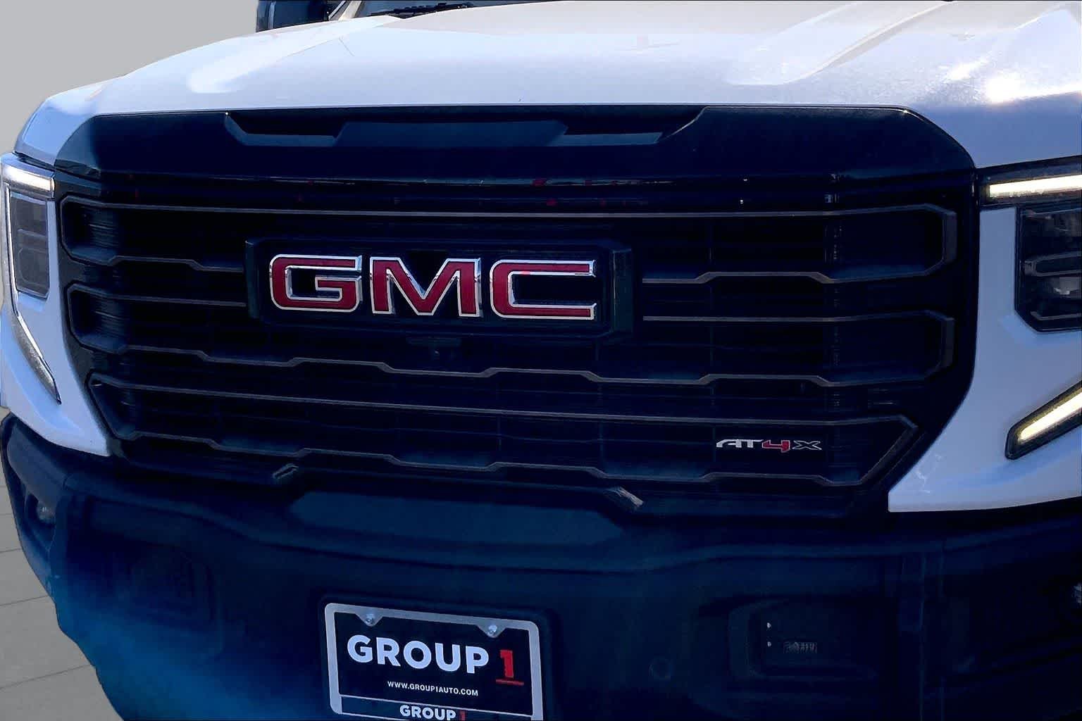 2024 GMC Sierra 1500 AT4X - Photo 30