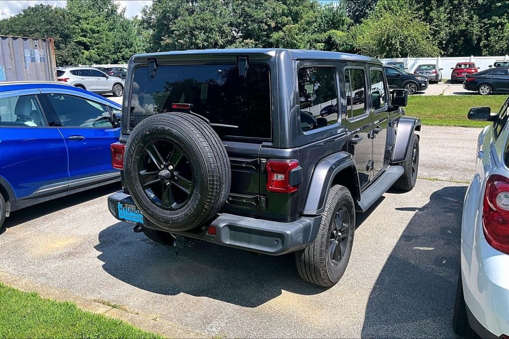 Used 2020 Gray Jeep Unlimited Sahara Altitude image 8