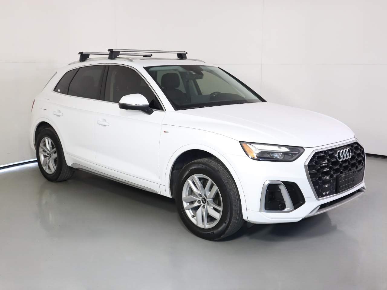 Used 2023 Ibis White Audi quattro S line Premium 45 TFSI image 5
