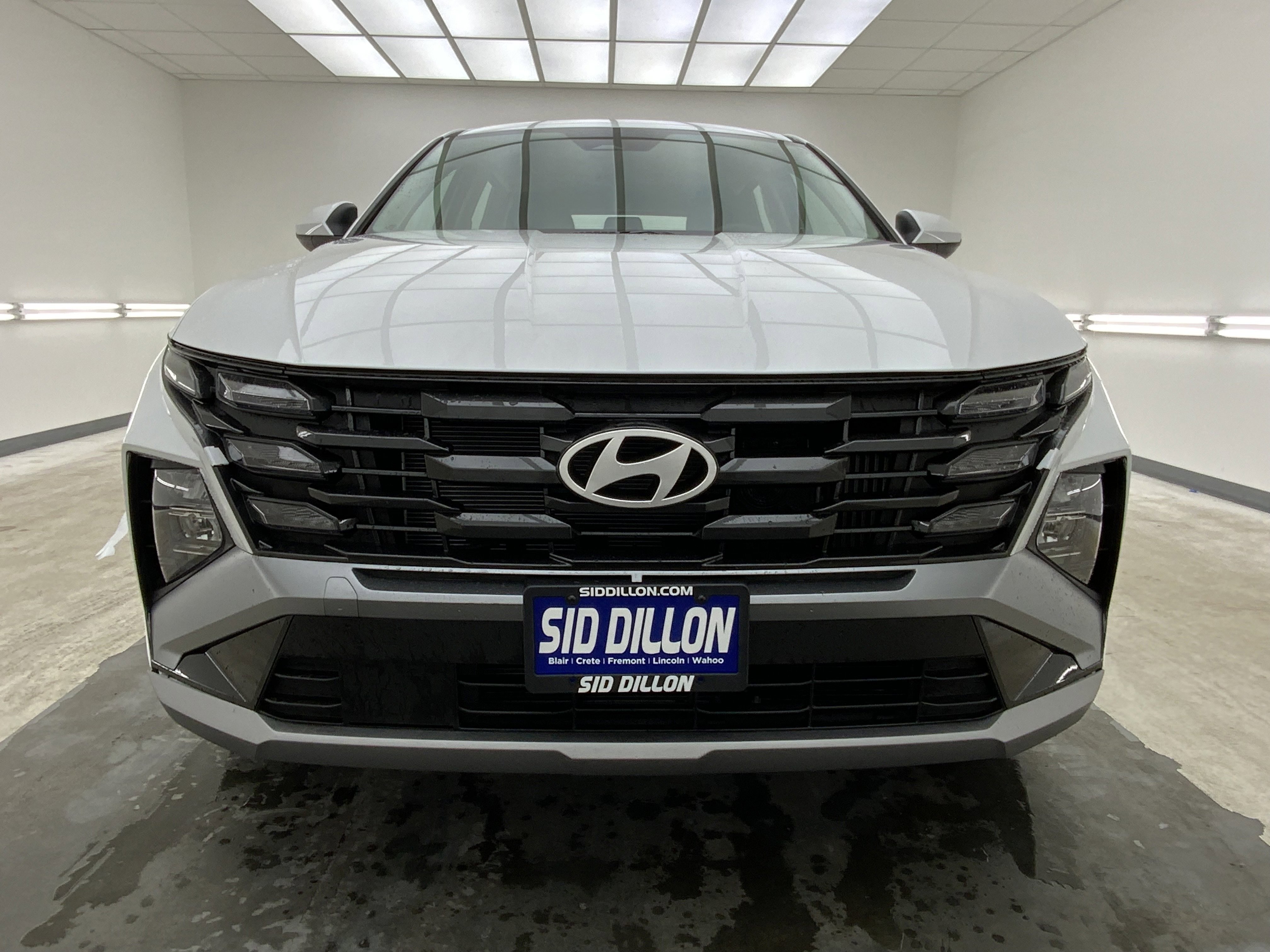 New 2026 Creamy White Pearl Hyundai Blue SE image 3