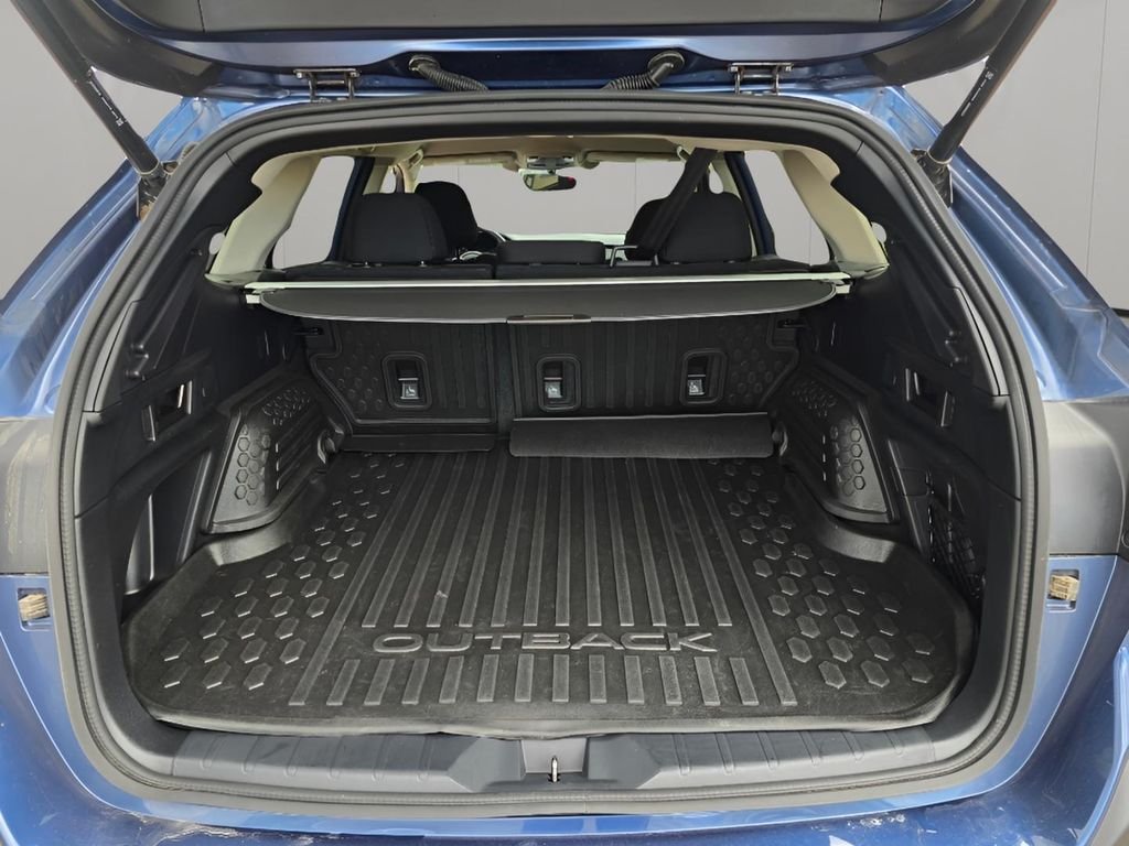 Used 2022 Abyss Blue Pearl Subaru Premium image 26