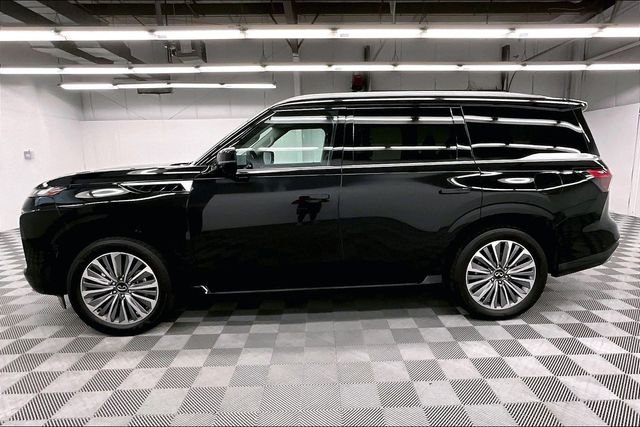2025 INFINITI QX80 Sensory 4WD - Photo 14