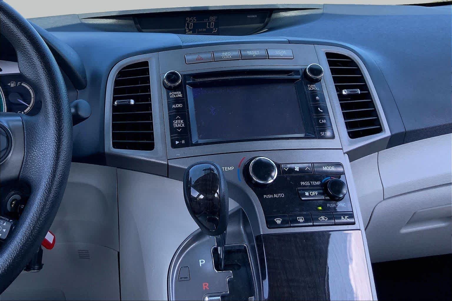 Used 2013 Magnetic Gray Metallic Toyota LE image 7