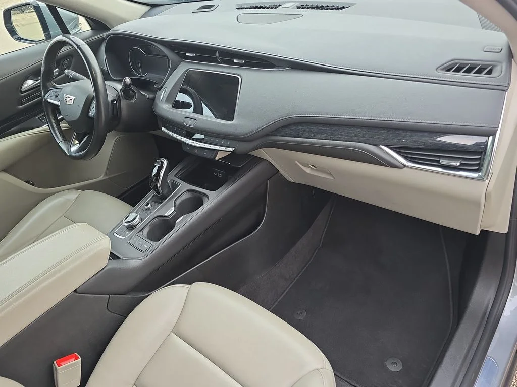 2023 Cadillac XT4 Premium Luxury - Photo 30
