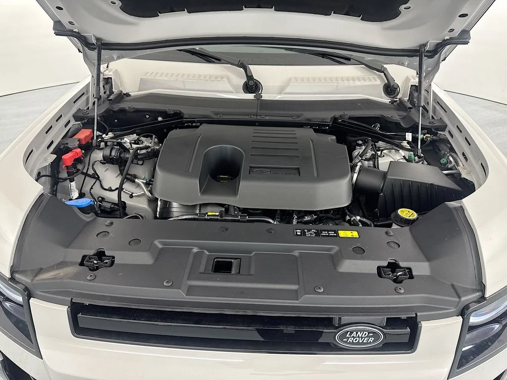 New 2026 Borasco Grey Land Rover X-Dynamic SE image 31