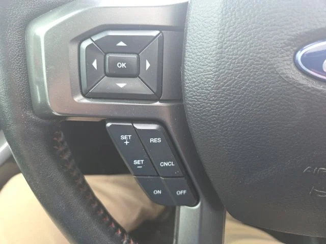 Used 2020 White Ford XLT image 19