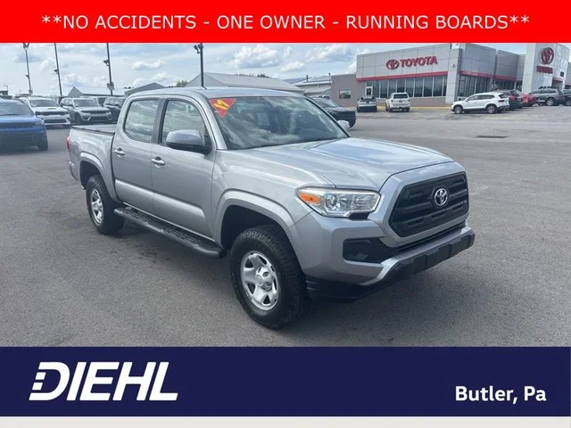 2017 Toyota Tacoma SR