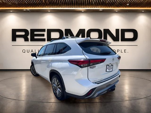 Used 2021 White Toyota Platinum image 6