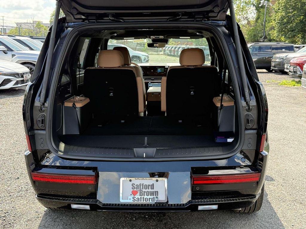 New 2026 Phantom Black Hyundai Calligraphy image 31