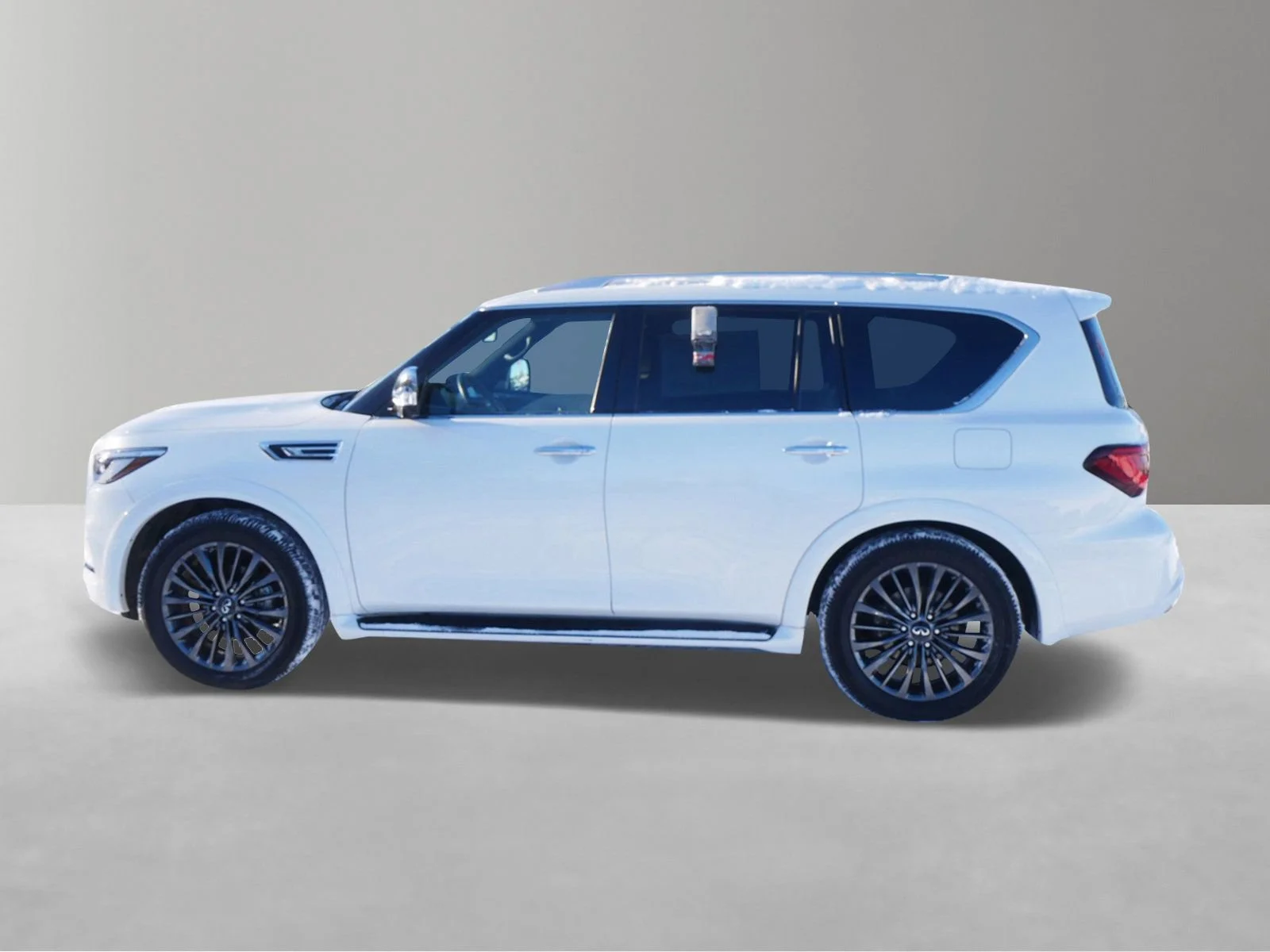 Used 2022 INFINITI QX80 Sensory 4WD with VIN JN8AZ2BE7N9291621 for sale in White Bear Lake, Minnesota