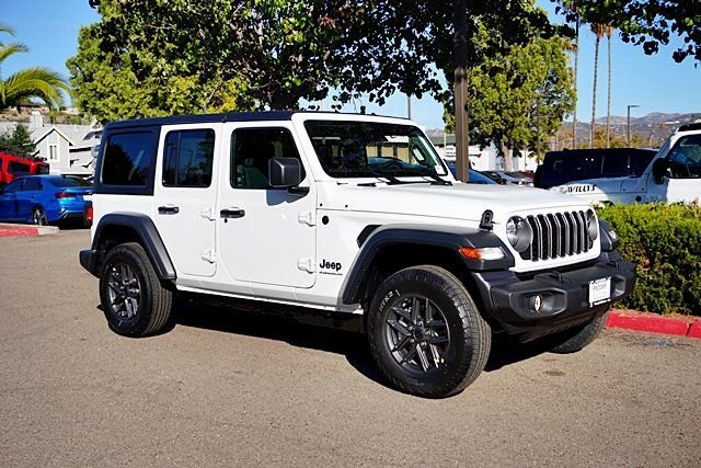 New 2026 Bright White Clear-Coat Exterior Paint Jeep Sport S image 6