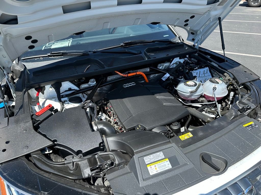 Used 2021 White Audi 55 Premium Plus image 27