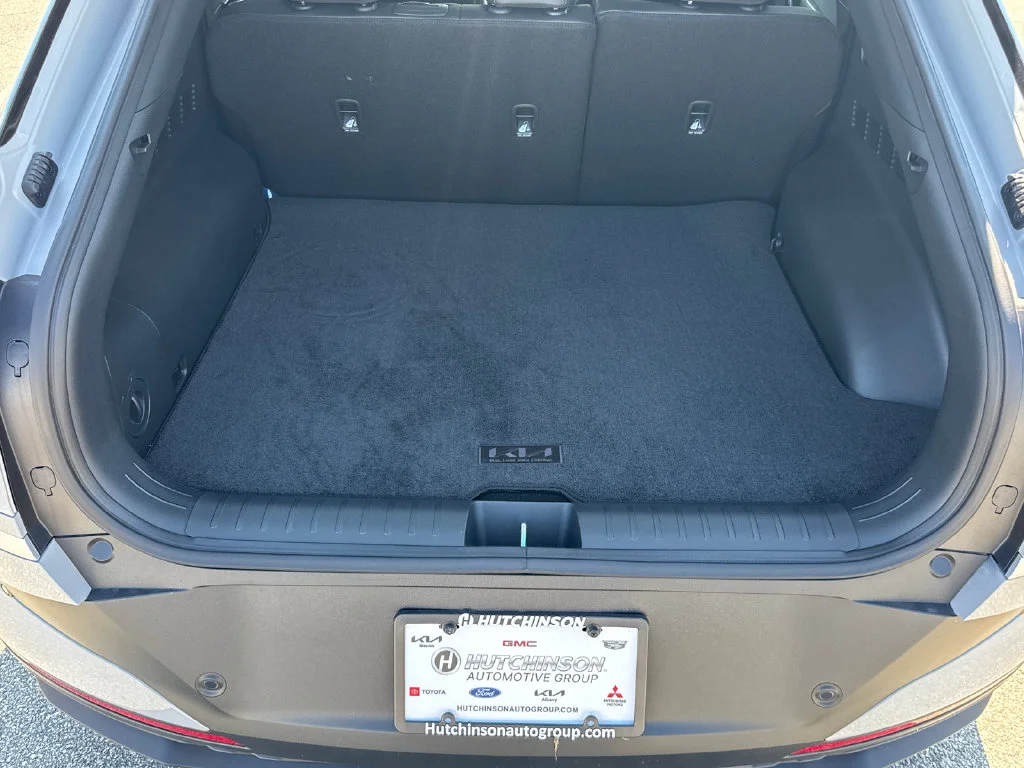 New 2026 Wolf Gray Kia LIGHT image 18