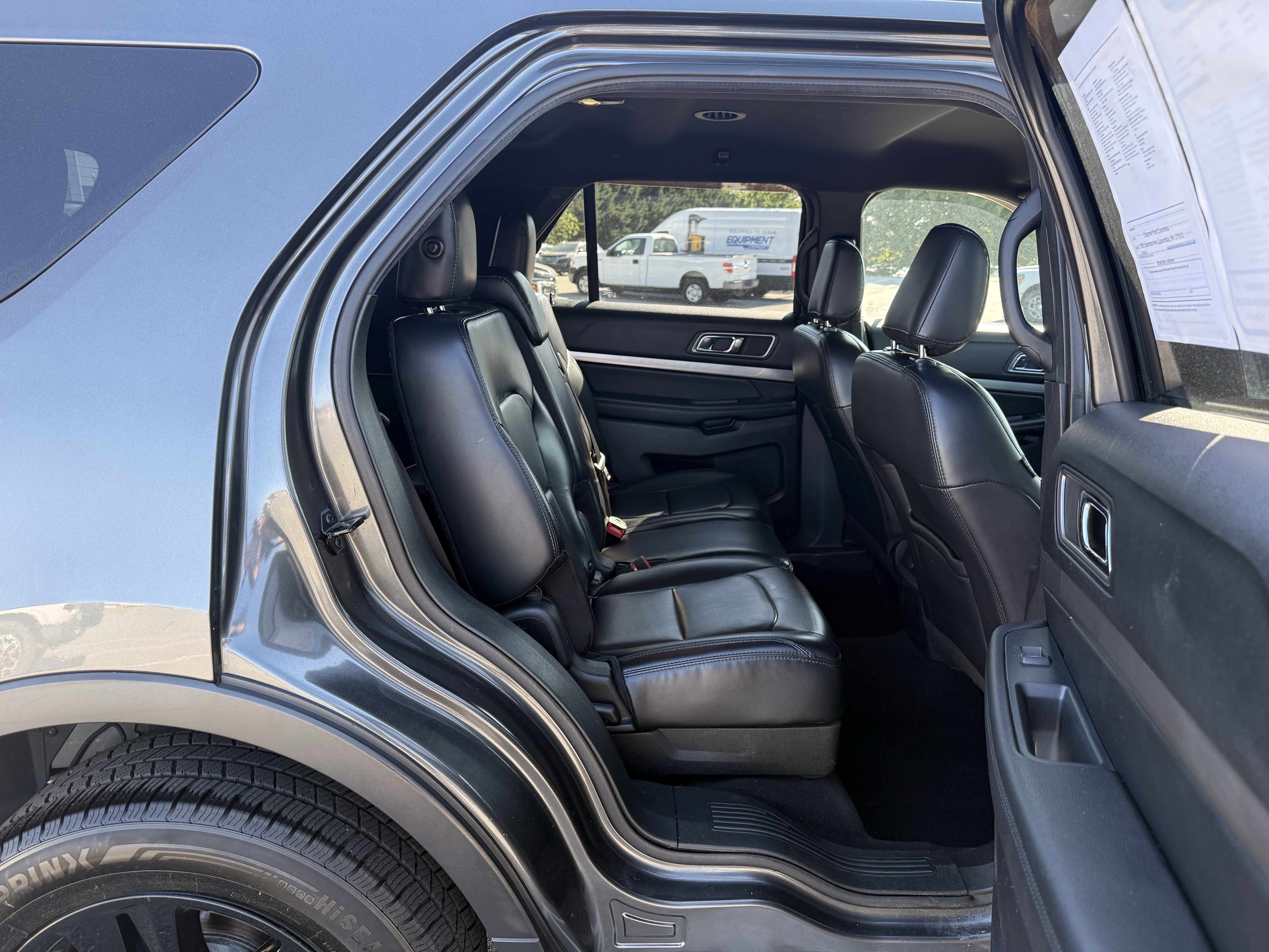 Used 2019 Magnetic Ford XLT image 35