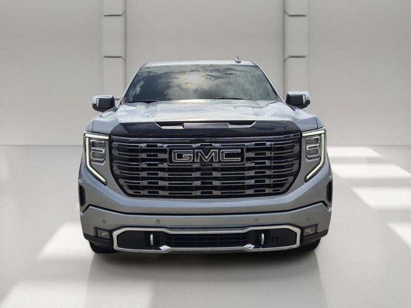 Used 2025 Sterling Metallic GMC 4WD CREW CAB 147" DENALI ULTIMATE image 8
