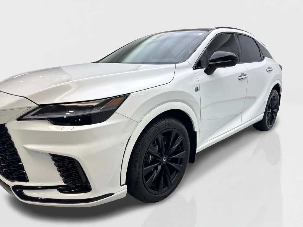Used 2023 White Lexus 500h F SPORT Performance image 12