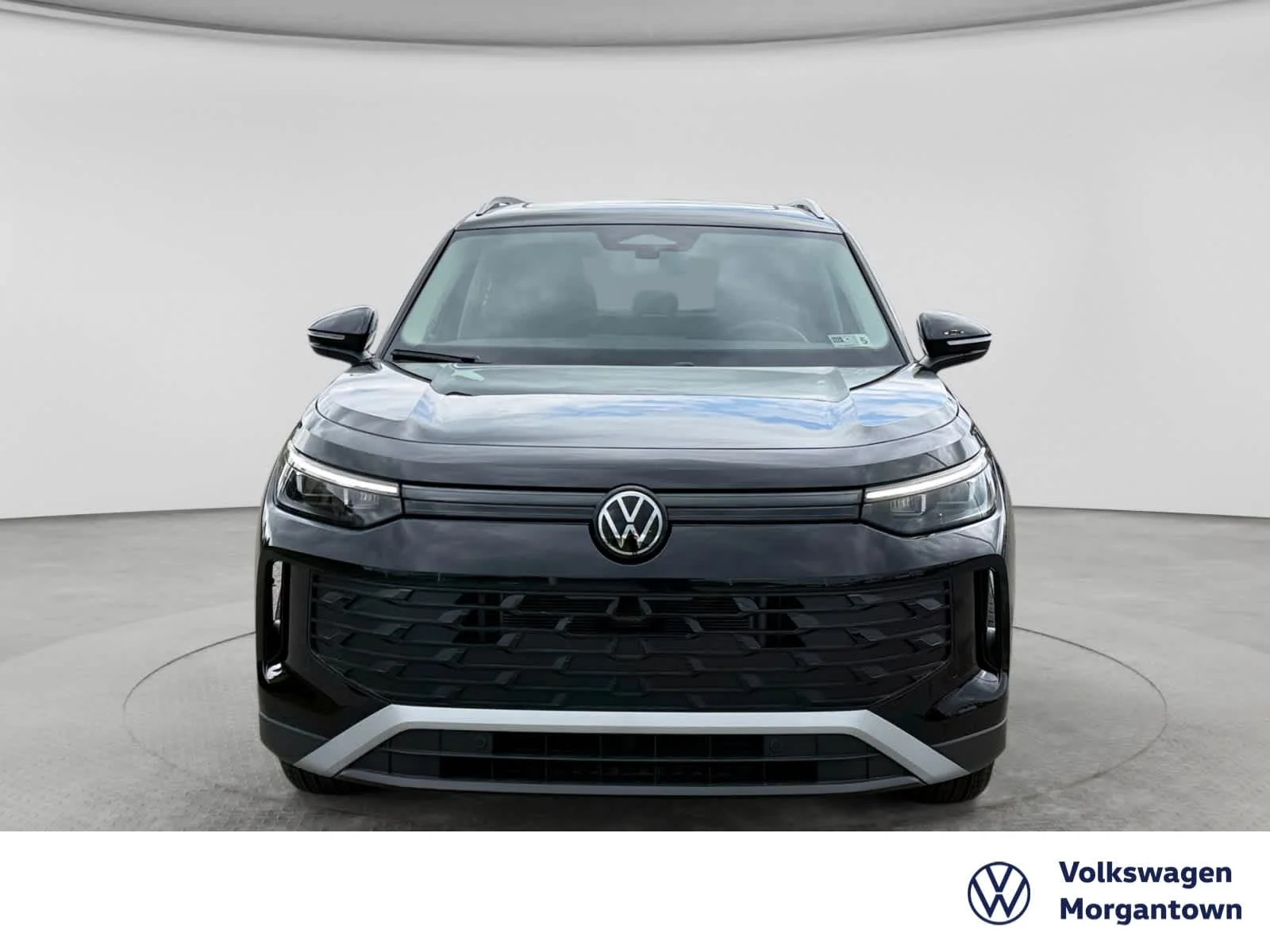 New 2026 Deep Black Pearl Volkswagen SE image 2