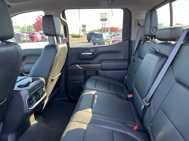 Used 2020 Black GMC SLT image 10