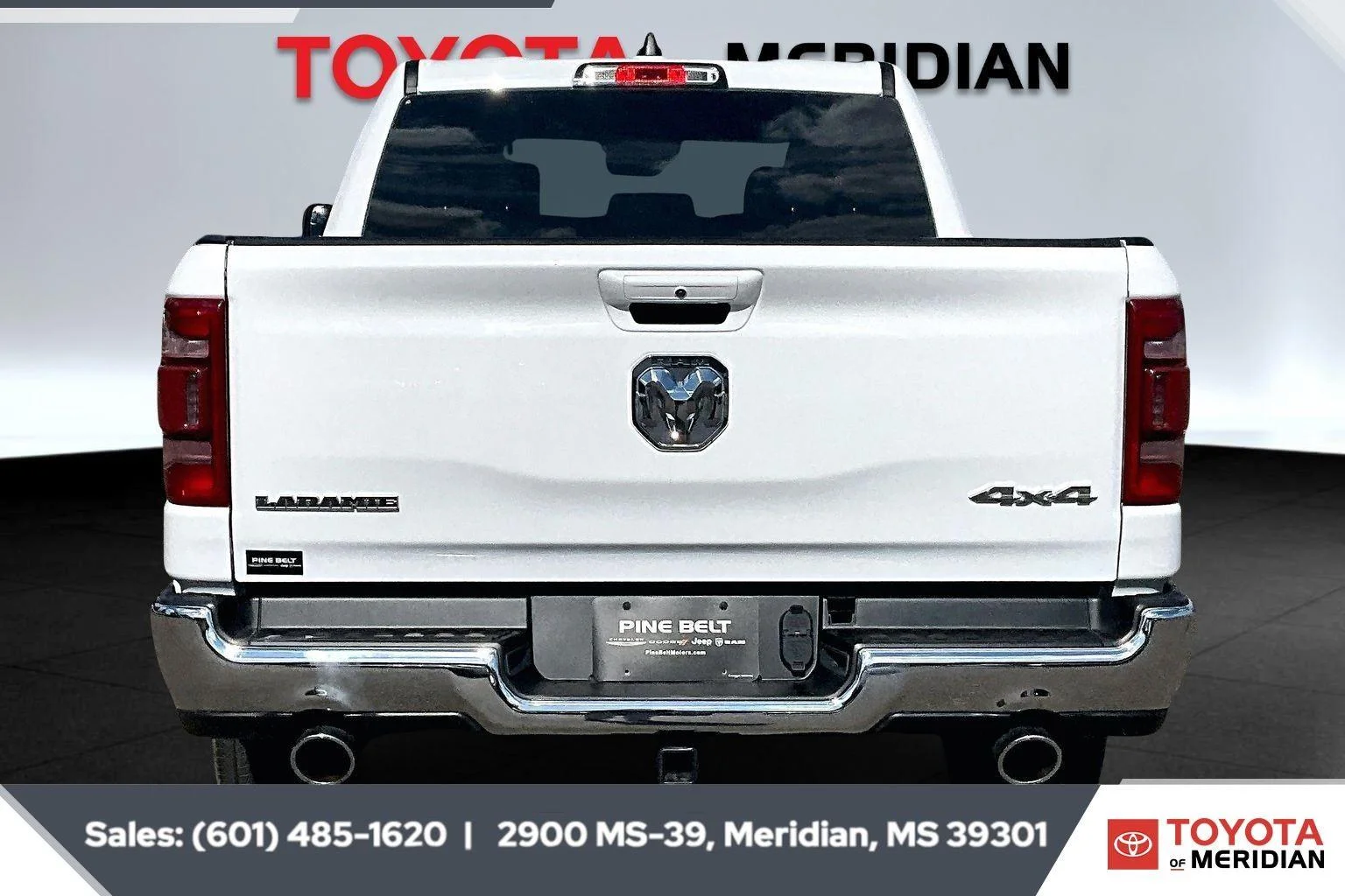 Used 2023 Bright White Clearcoat Ram Laramie image 4