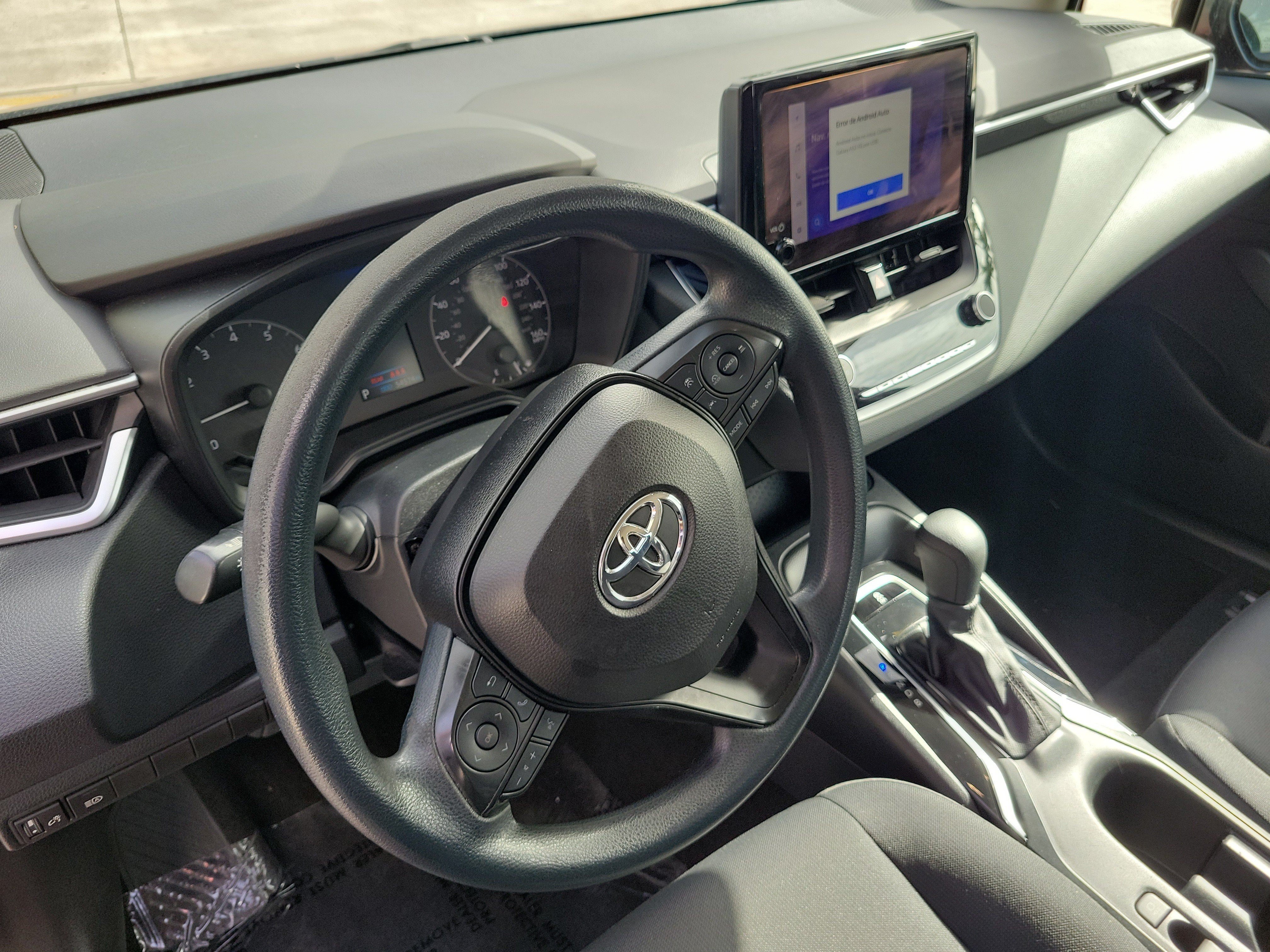 Used 2023 Pearl Toyota LE image 23