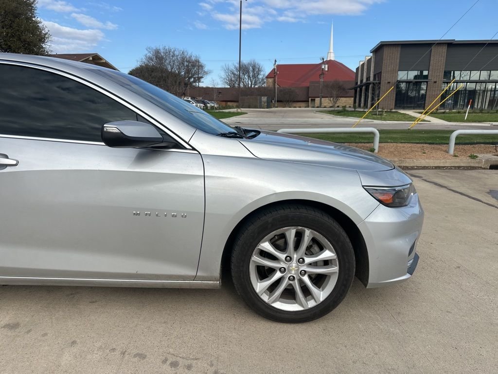 Used 2017 Chevrolet Malibu 1LT with VIN 1G1ZE5ST1HF130206 for sale in Irving, TX