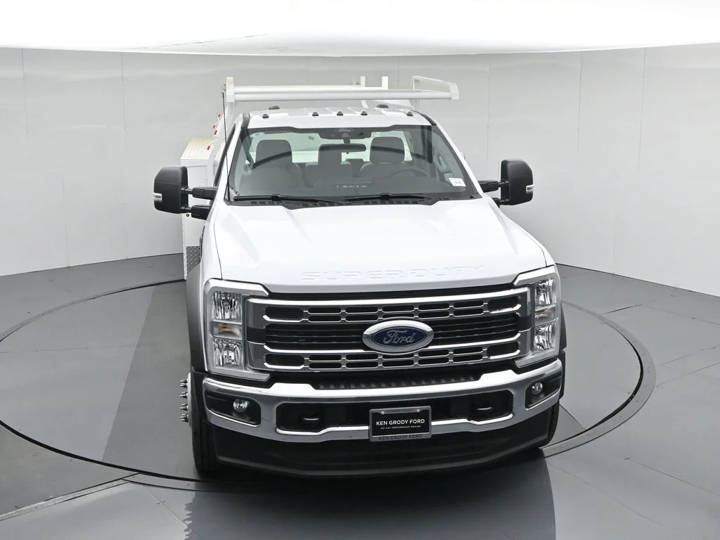 New 2026 Oxford White Ford XL image 46