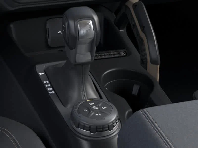 New 2025 Desert Sand Ford Badlands® image 17