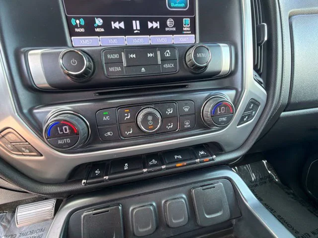 Used 2018 Gray GMC SLT image 23