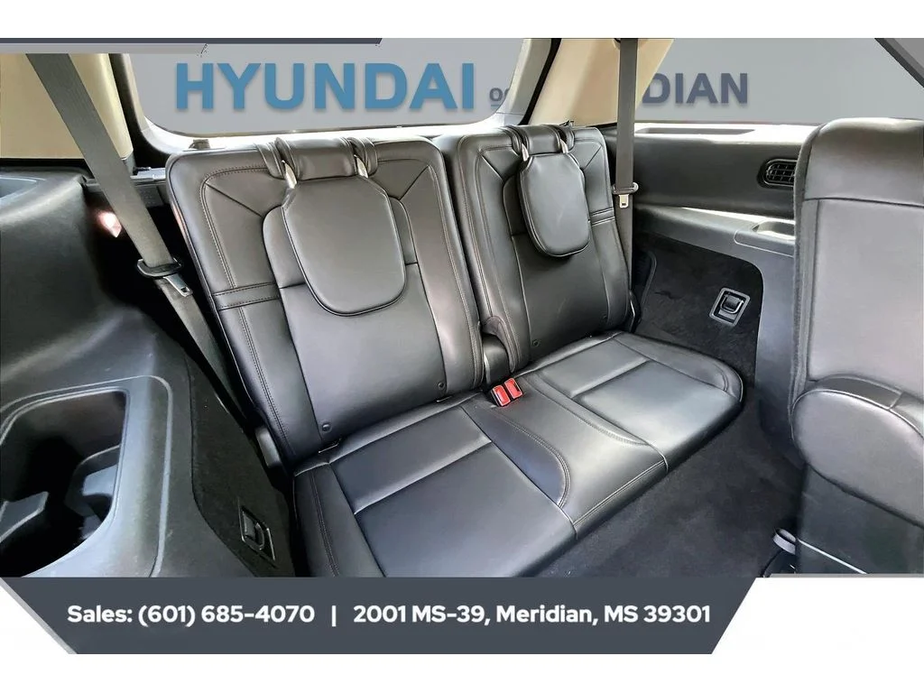 Used 2023 Flight Blue Metallic Clearcoat Lincoln Reserve image 21