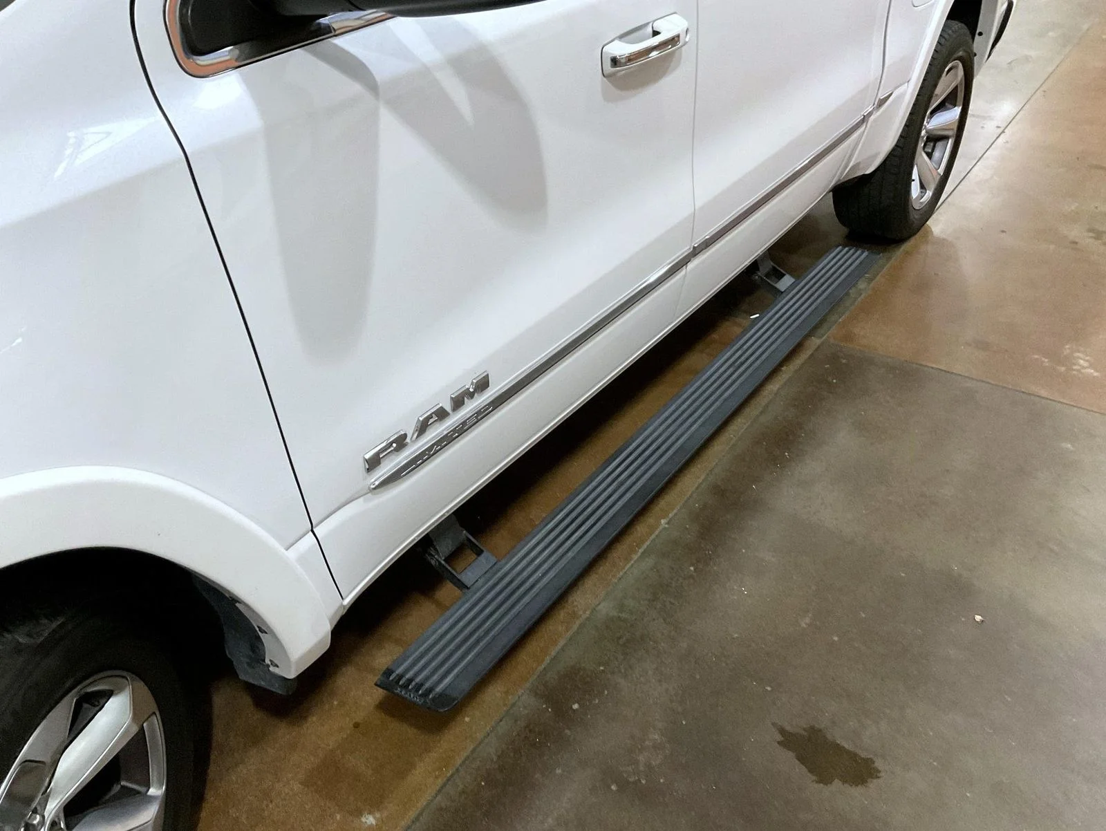 Used 2020 White Ram Limited image 21