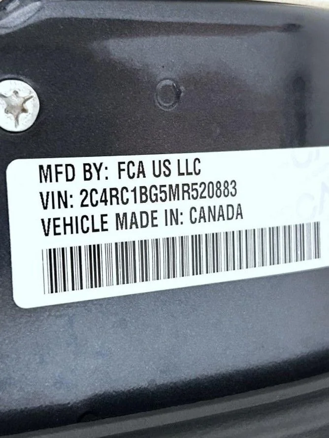Used 2021 Gray Chrysler Touring L image 23