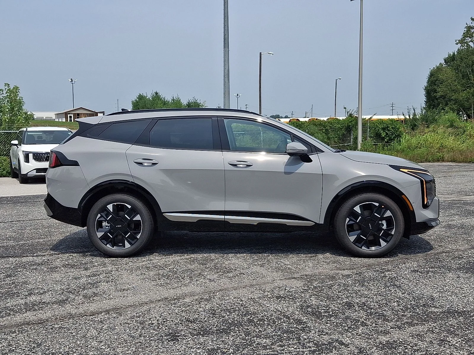 New 2027 Gray Kia SX-Prestige image 8