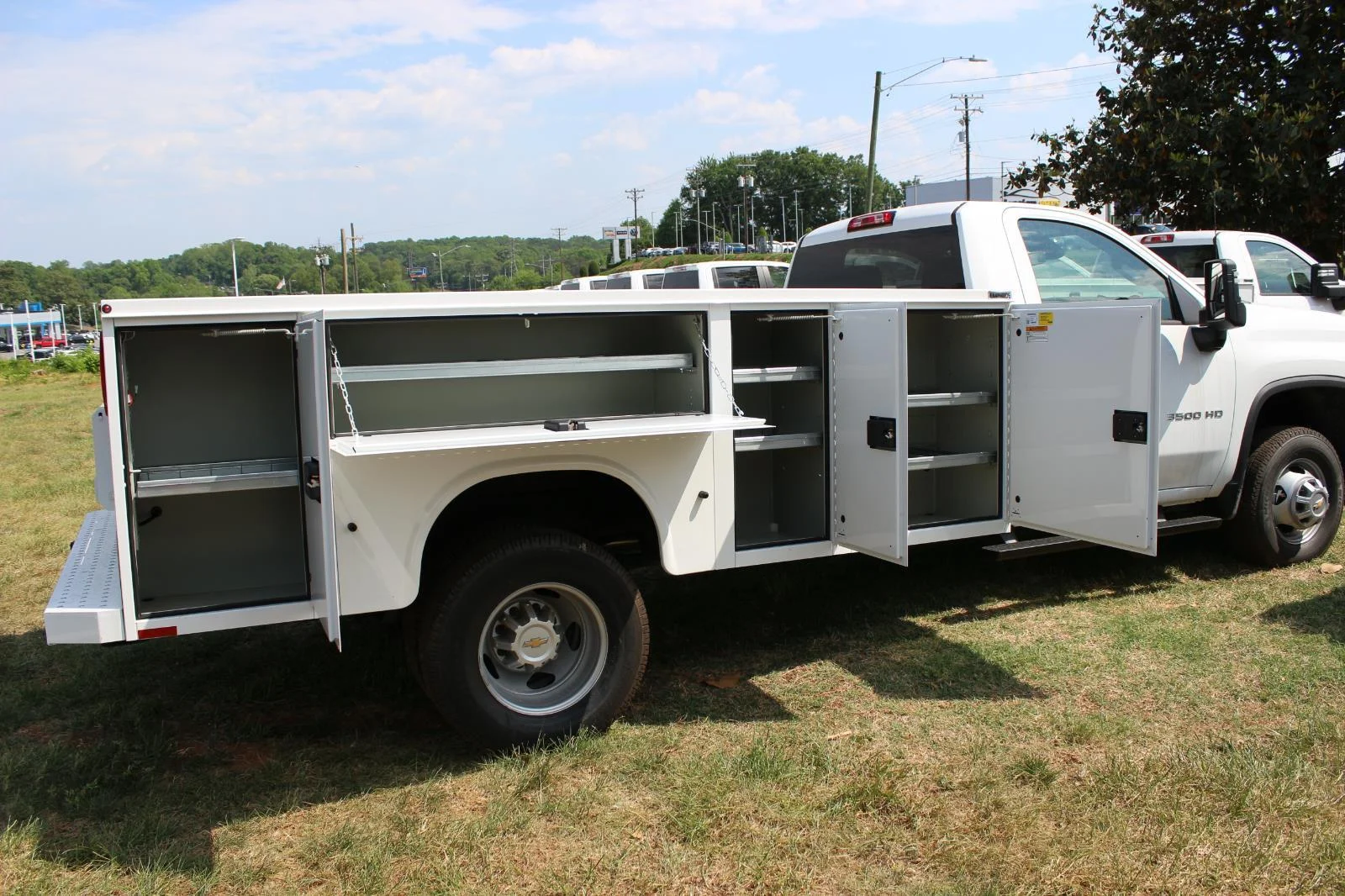 New 2025 Summit White Chevrolet Work Truck image 7