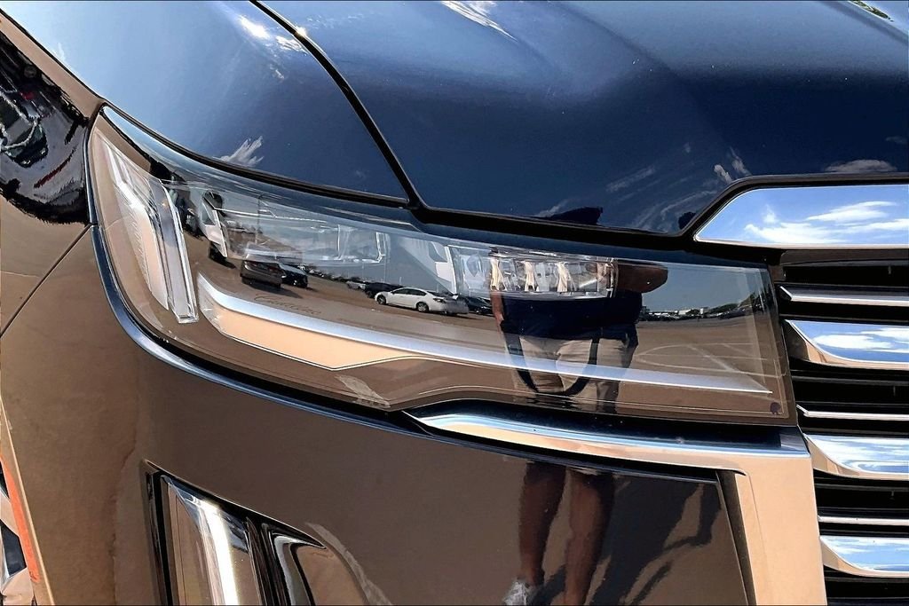 Used 2023 Blue Cadillac Premium Luxury Platinum image 32