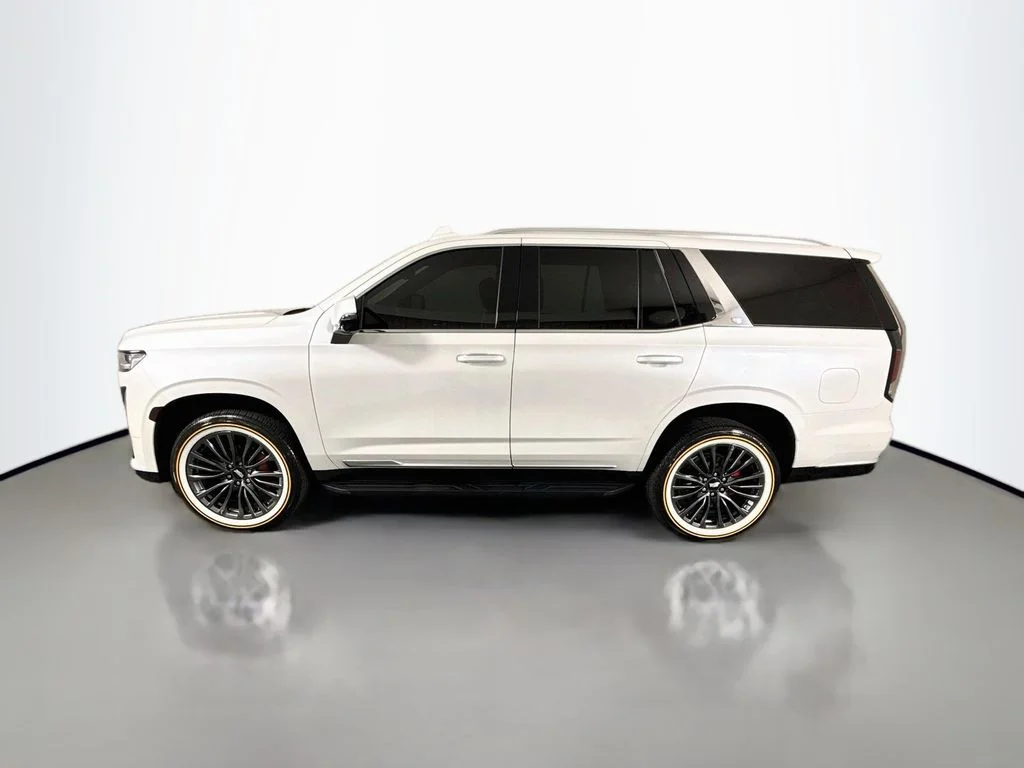 Used 2023 White Cadillac Premium Luxury image 4