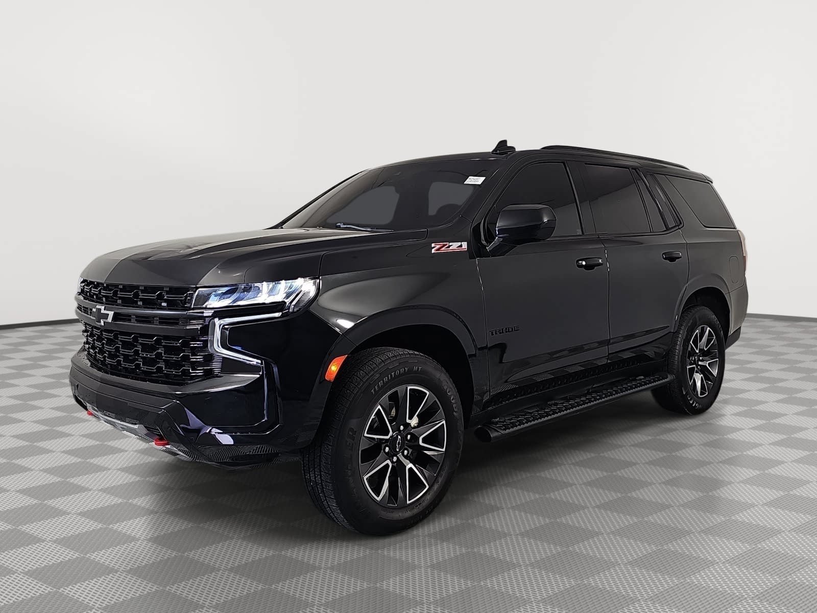 Used 2021 Black Chevrolet Z71 image 4