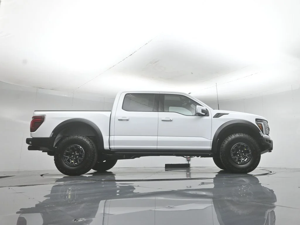 New 2026 Oxford White Ford Raptor image 50