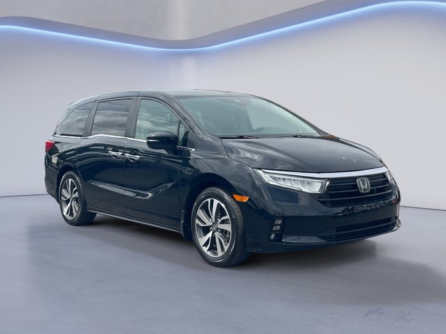 Pre-Owned 2023 Honda Odyssey Touring FWD Passenger Van