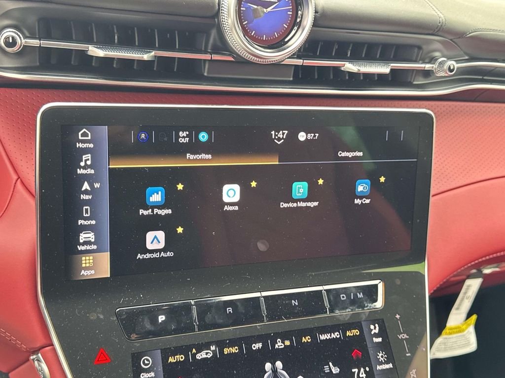 2026 Maserati Grecale Modena V6 - Photo 11