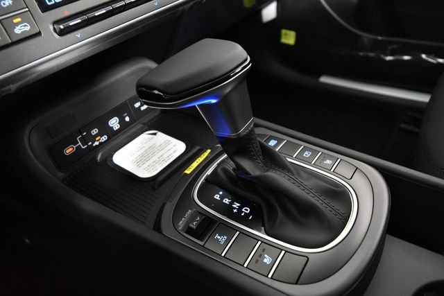 New 2027 Black Hyundai SEL Sport AWD image 24