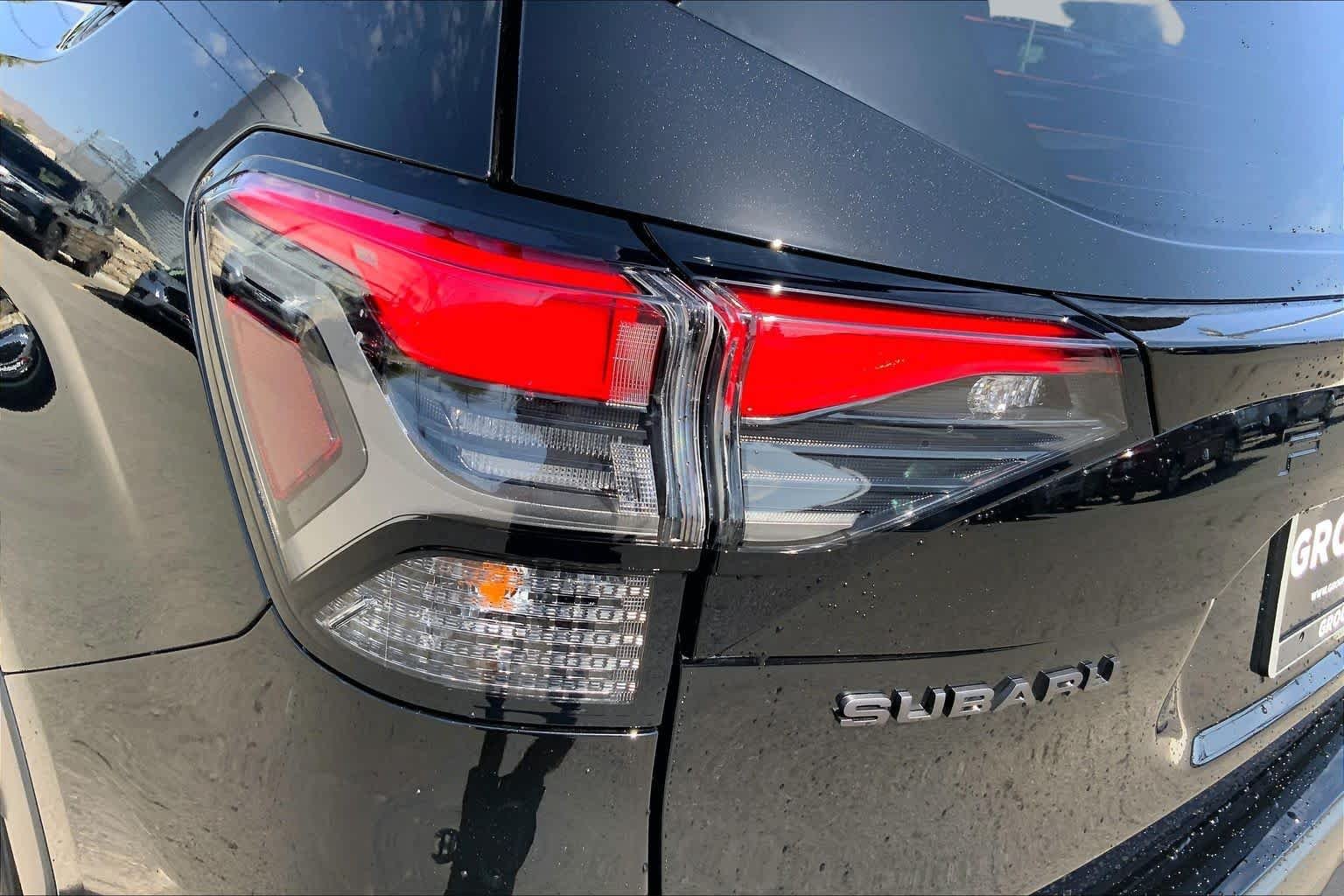 New 2026 CRYSTAL BLACK SILICA Subaru Touring image 14