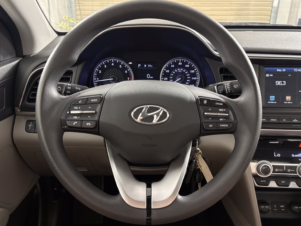Used 2020 Black Hyundai SEL image 13