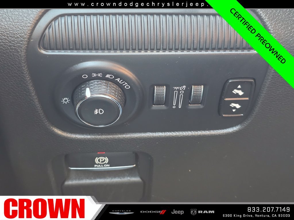 Certified Used 2024 White Jeep Series II image 31