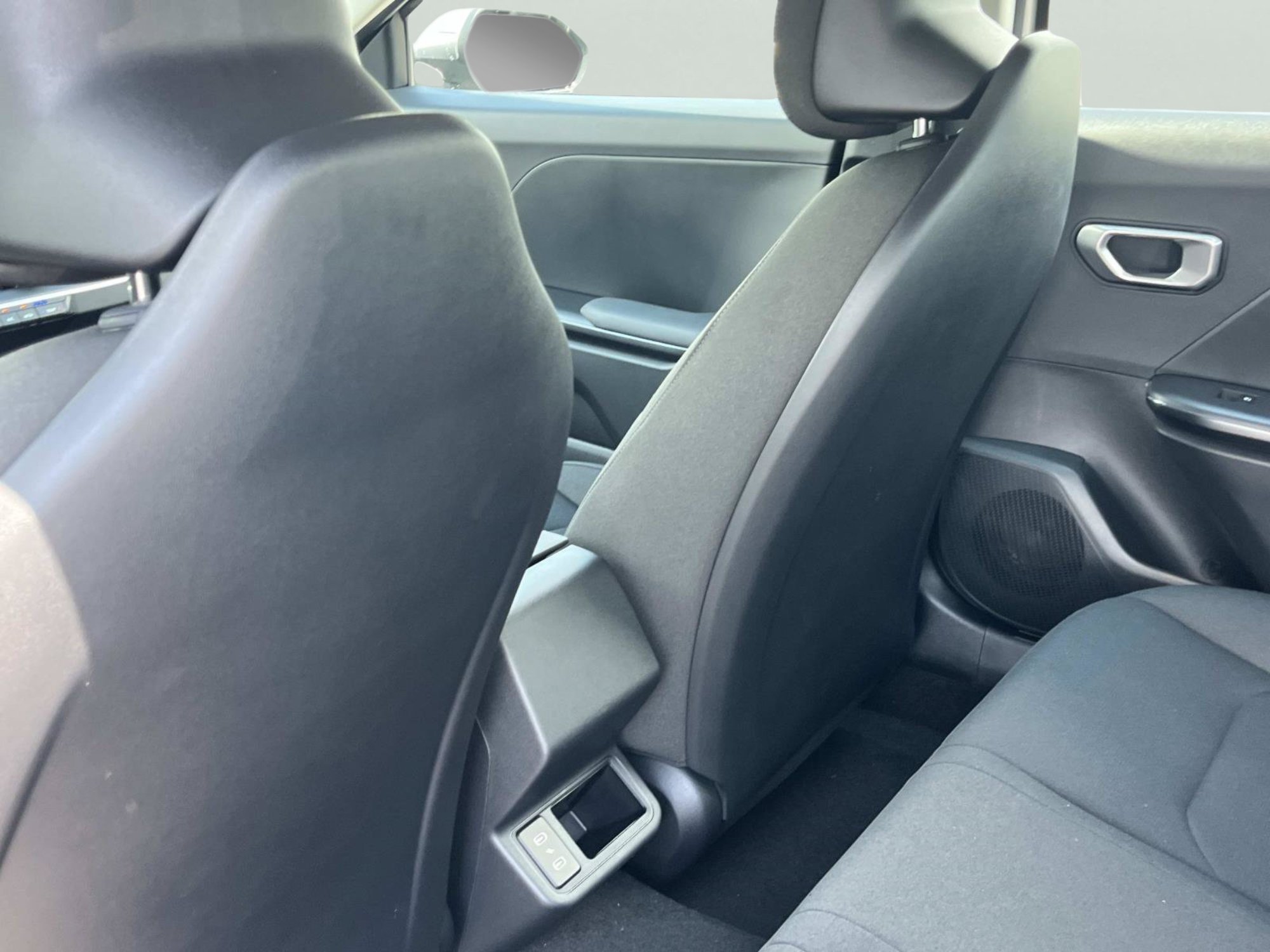 New 2026 Steel Gray Kia LXS image 18
